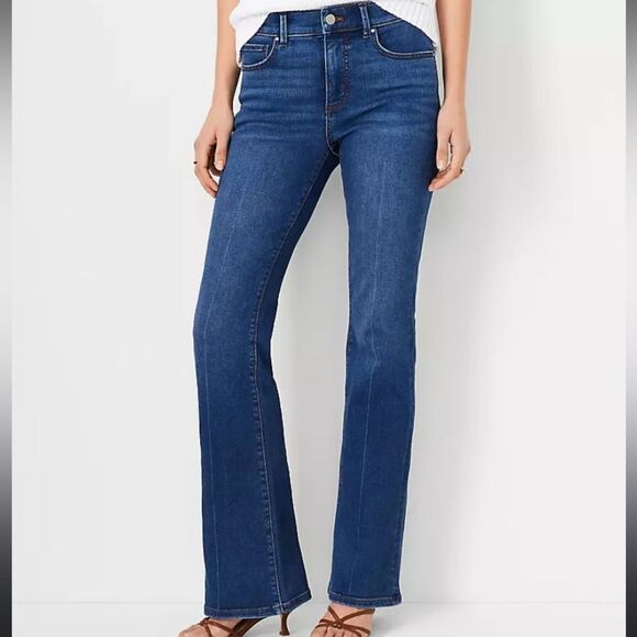 Old Navy size 4 tall dark wash Midrise bootcut jeans - Picture 1 of 7